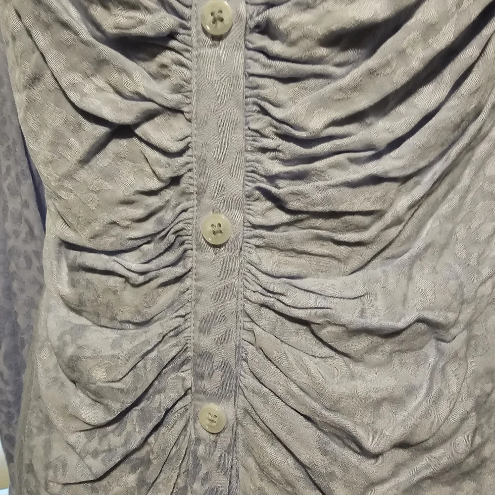 Free People Button Up Leopard Lilac Purple Print Dress Shirt sz M